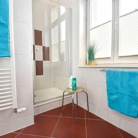 Apartamento Charlottes Hoeh 04 *