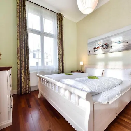 Charlottes Hoeh 04 Apartamento *