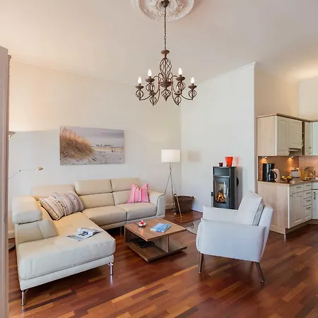 Charlottes Hoeh 04 아파트 제바트헤링스도르프