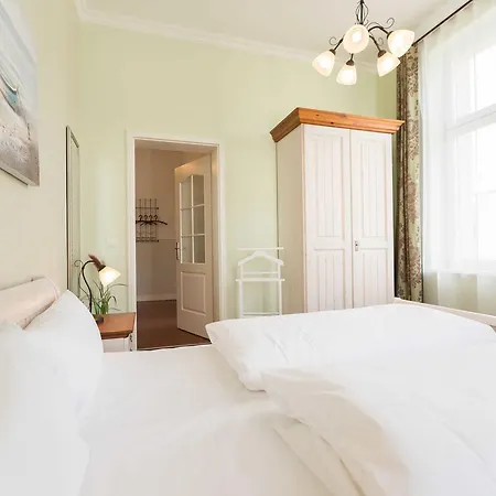 Charlottes Hoeh 04 *